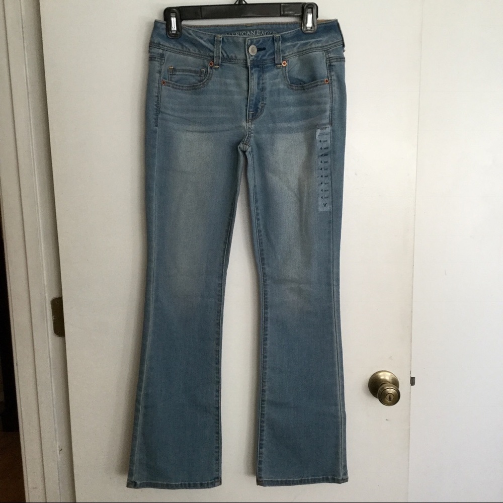 American Eagle Kick Bootcut Jeans 4 Short NWT